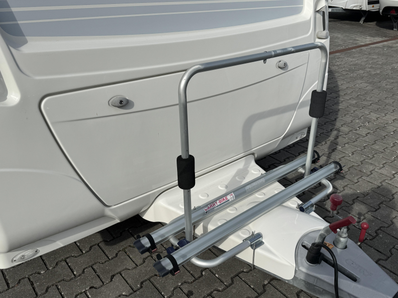 Bürstner Ventana 460 TS - Mover - Voortent  foto: 17