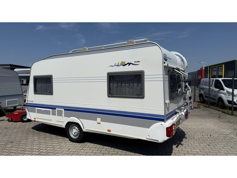 Hobby De luxe Easy 450 UF dwars bed rondzit toilet  foto: 12