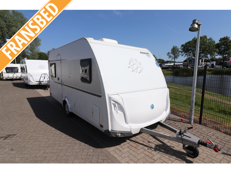 Knaus Sport 450 FU Voortent/ Fietsendrager  foto: 0