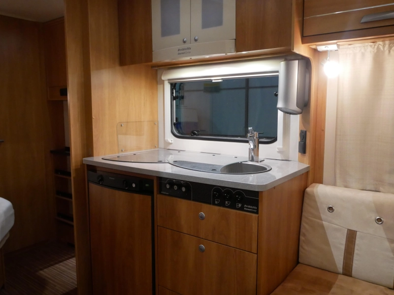Dethleffs Aero Style 470 DB Incl. Unico Verona  foto: 6