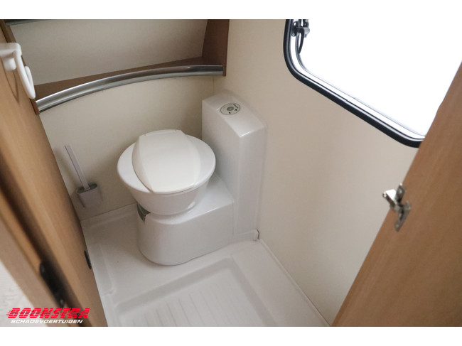 Knaus Sport 500 W04 Mover Luifel foto: 19