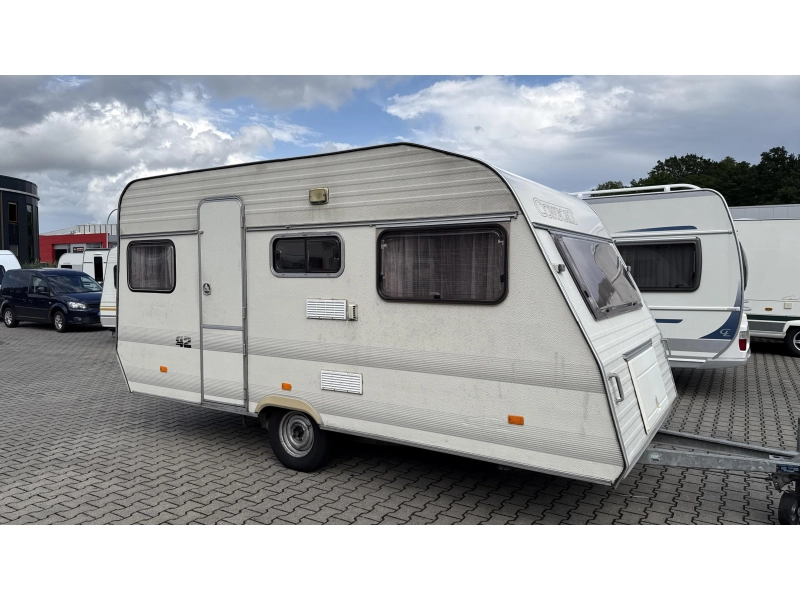 Home-Car Confort 42 2x zitgroep toiletruimte  foto: 0