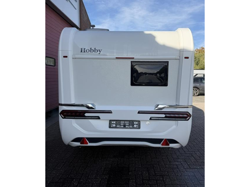 Hobby Excellent 460 SL Incl. Mover en Voortent  foto: 3