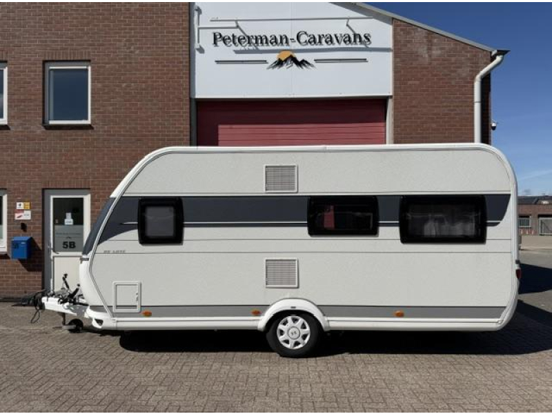 Hobby De Luxe 460 UFE Incl. Mover Fietsendrager  foto: 5