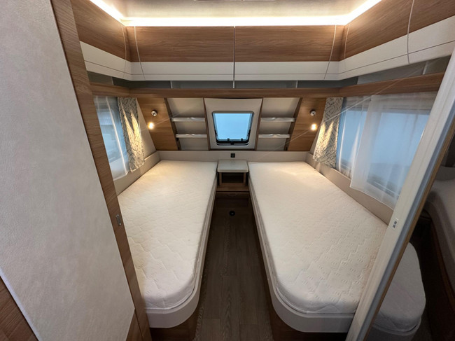 Hobby De Luxe 495 UL