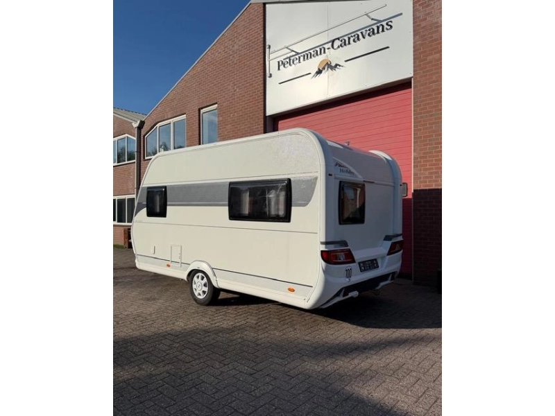 Hobby De Luxe 440 SF Incl. Airco en Voortent  foto: 4