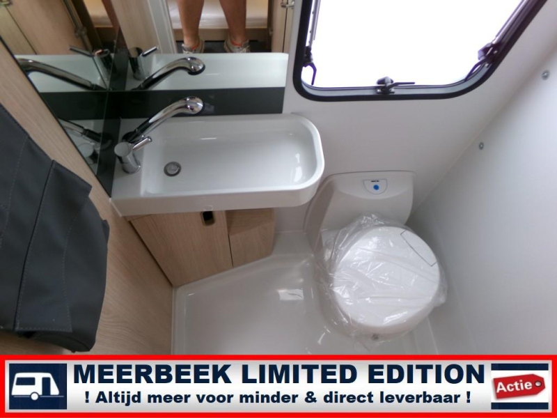 Adria Aviva 522 PT 3 STAPELBEDDEN MODEL 2027  foto: 9