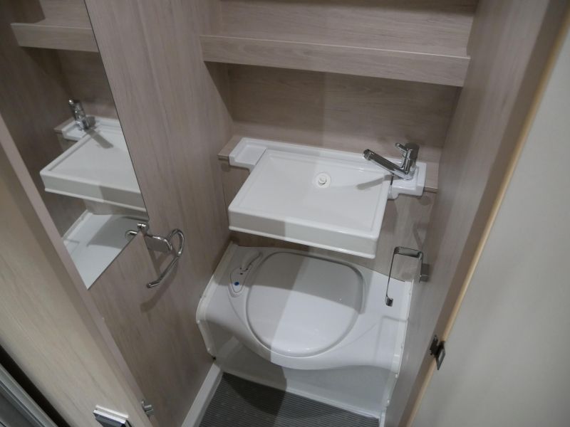 Caravelair Alba 390 fietsenrek  foto: 17