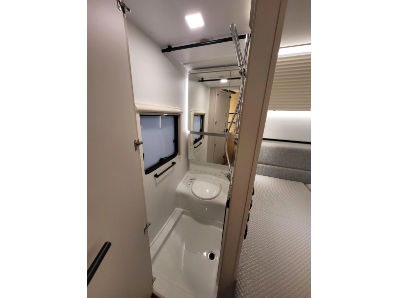 Adria Adora 522 UP nieuwste uitvoering  foto: 14