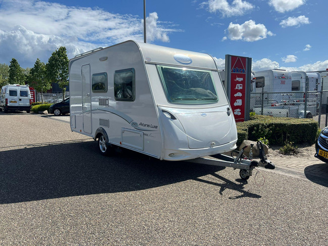 Caravelair Antares Luxe 390 Freeline | Fietsenrek | Dinette | Vastbed | Kachel | Koelkast | hoofdfoto: 1