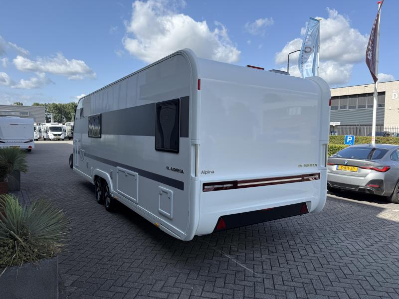 Adria Alpina 663 HT LAATSTE 2026  foto: 6