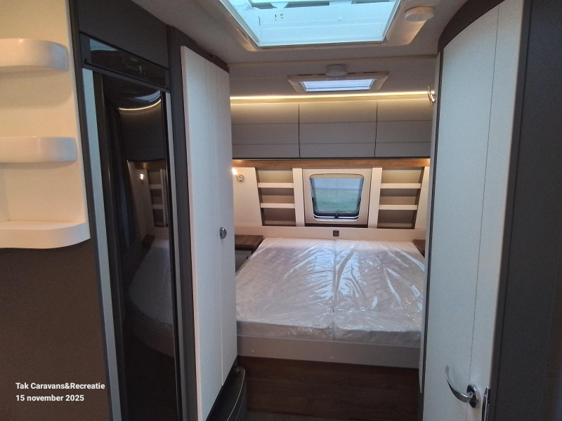 Hobby Excellent Edition 540 UFF met queensbed  foto: 6