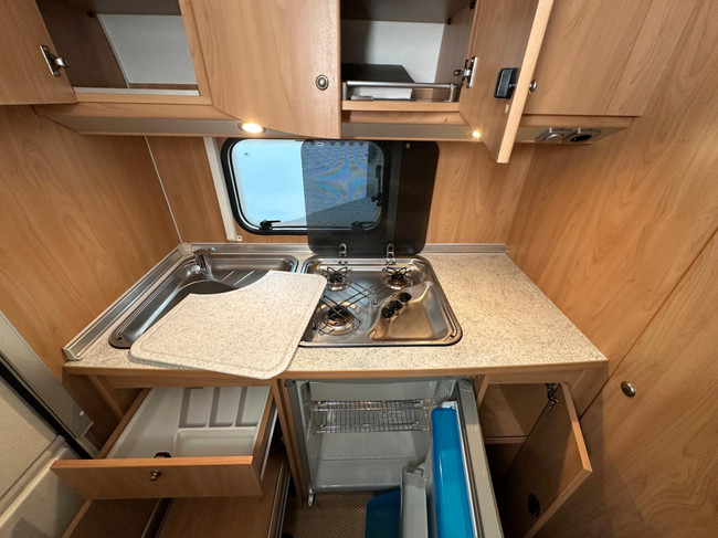 Bürstner Ventana 410 TS foto: 6