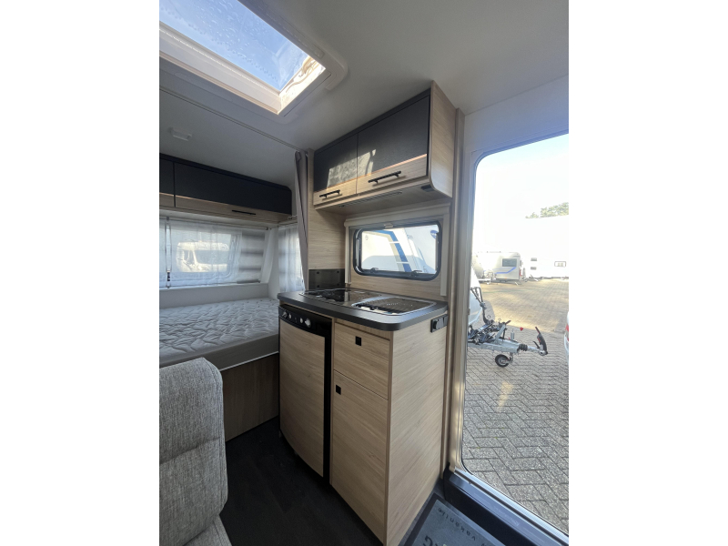 Sterckeman Easy Comfort 390 CP mover en cassetteluifel  foto: 7
