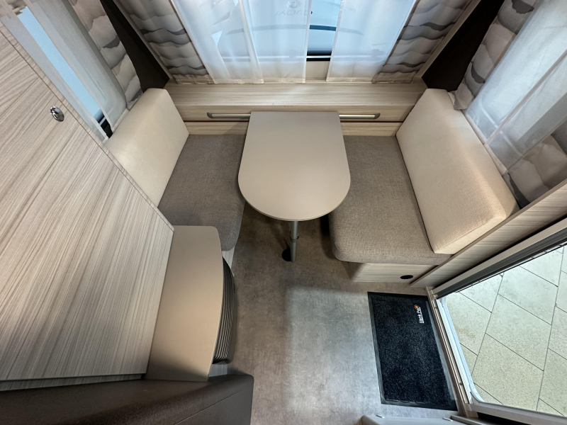 Dethleffs C'Joy 460 LE voortent | ex-verhuur  foto: 10