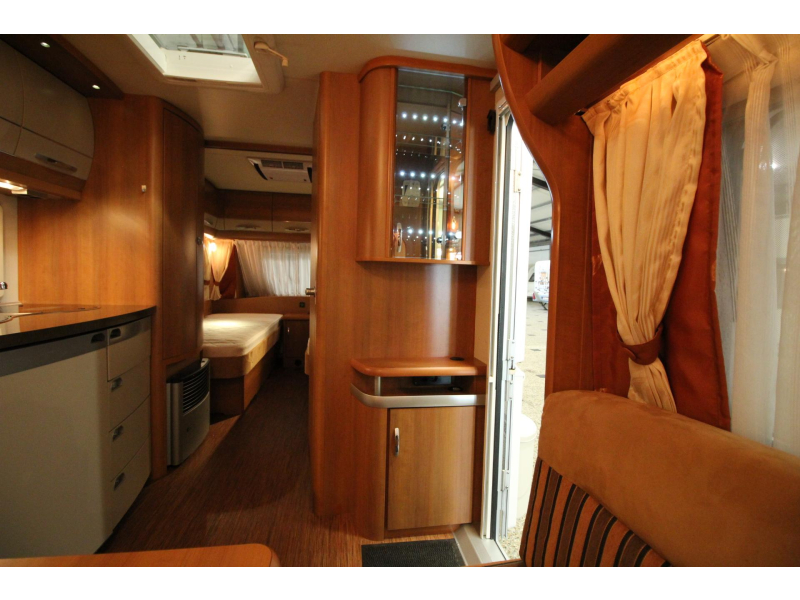 Hobby Excellent 540 UL Mover, Airco, Voortent,  foto: 12