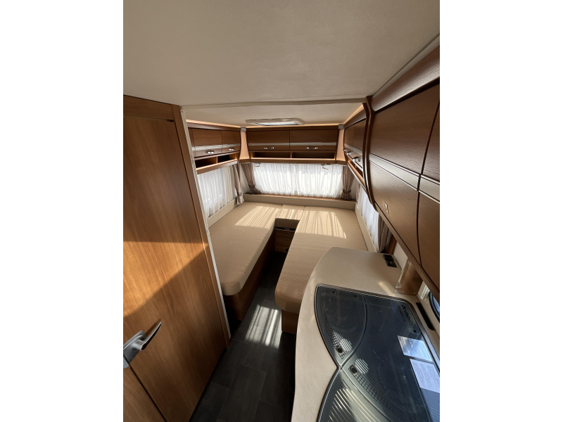 Dethleffs Nomad 470 ER ENKELE BEDDEN-NETJES  foto: 8