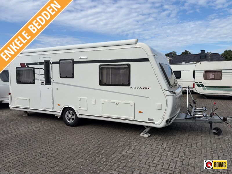 Eriba Nova 530 GL Zeer compleet!!!  hoofdfoto: 1