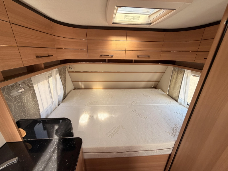 LMC Style 410 D Mover+Luifel+Fiets+Voort  foto: 11
