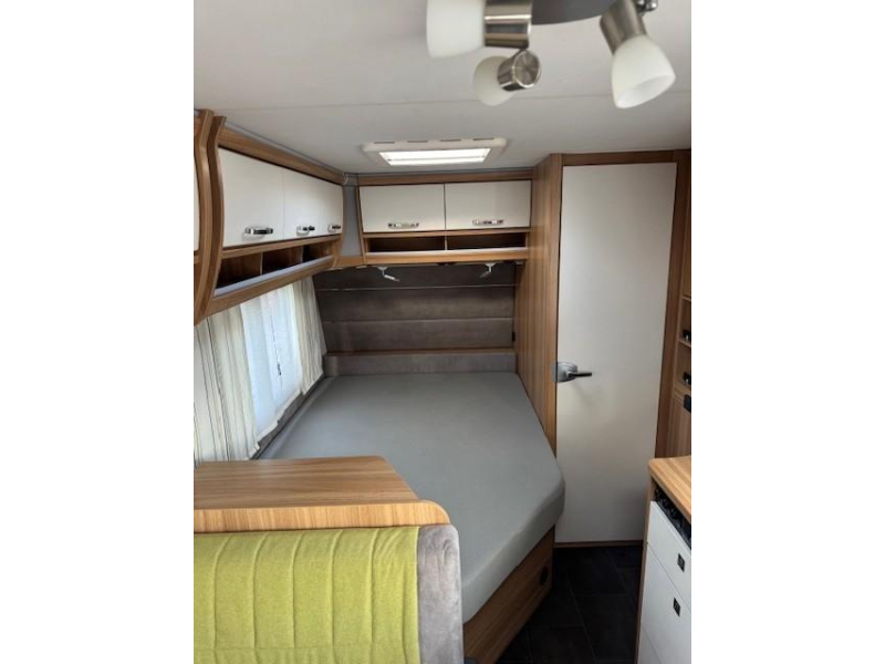 Dethleffs Camper 440 zakluifel atc  foto: 10