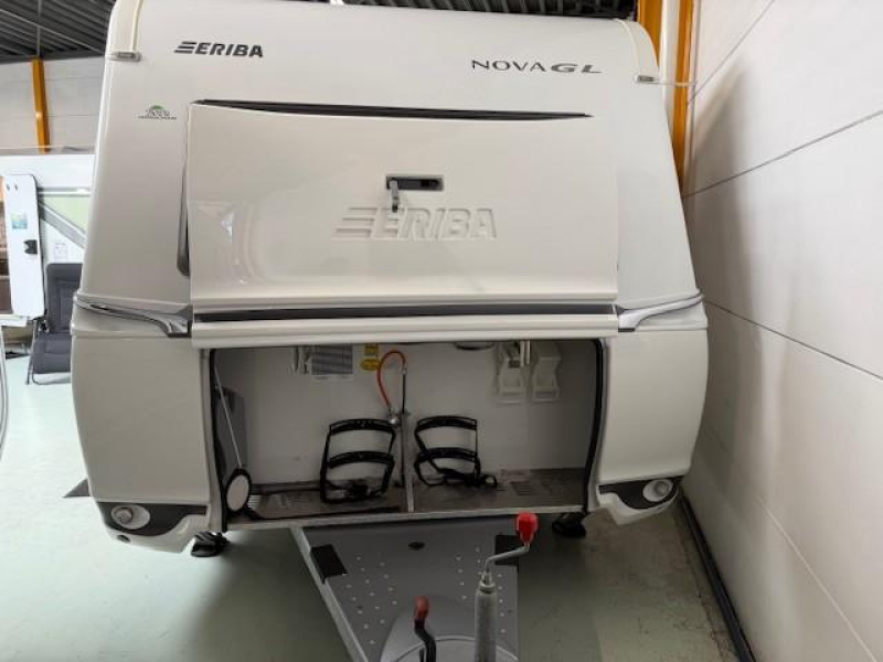Eriba Nova GL 465 mover 