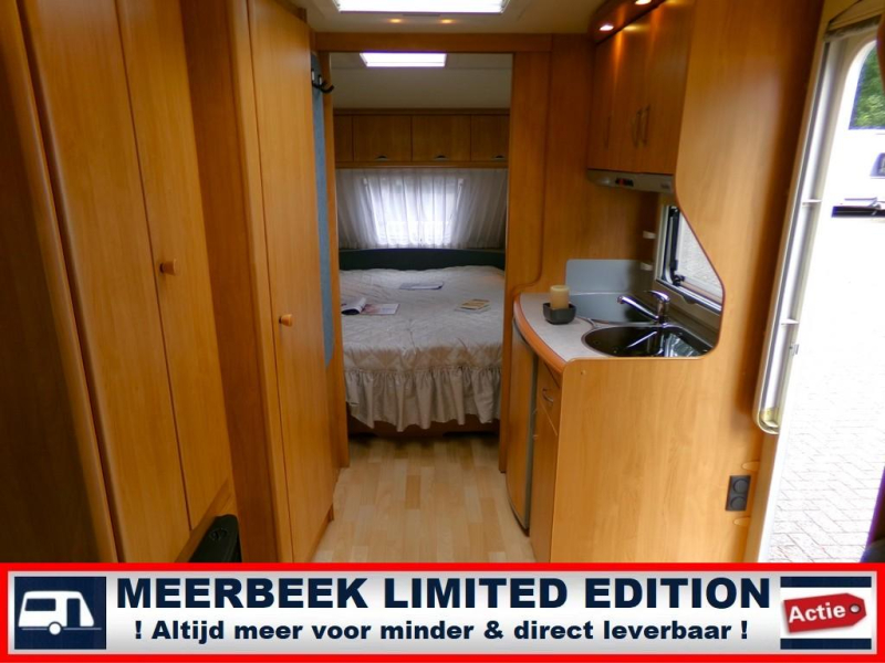 Hobby Excellent 500 UFF +MOVER +TENT+QUEENSBED !  foto: 9