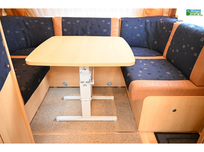 Dethleffs Camper 470V foto: 10