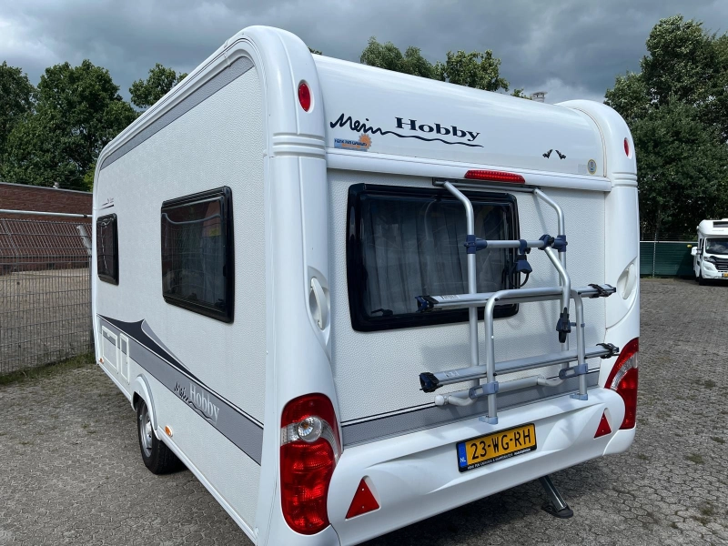 Hobby De Luxe 440 SF Dwars Bed 210CM MOV TENT  foto: 9