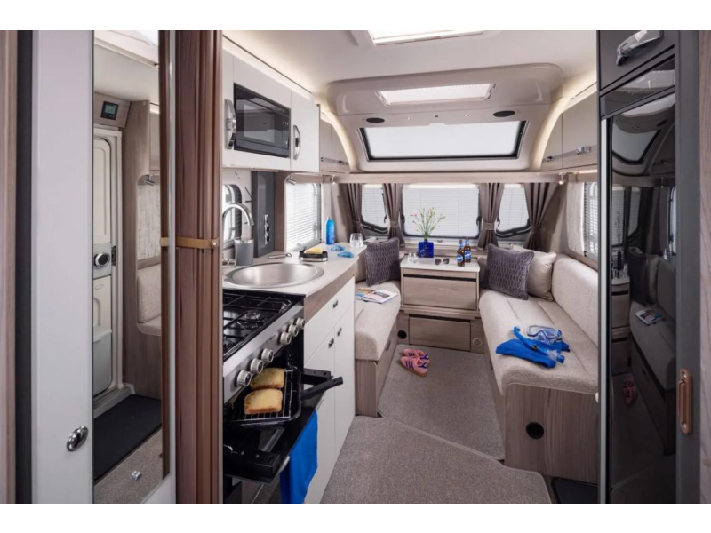 Sprite Cruzer 530 SR TIJDELIJK GRATIS MOVER 
