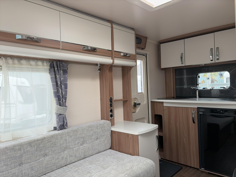Sprite Alpine Sport 370 EK Unico luifel/Fietsendr.  foto: 7