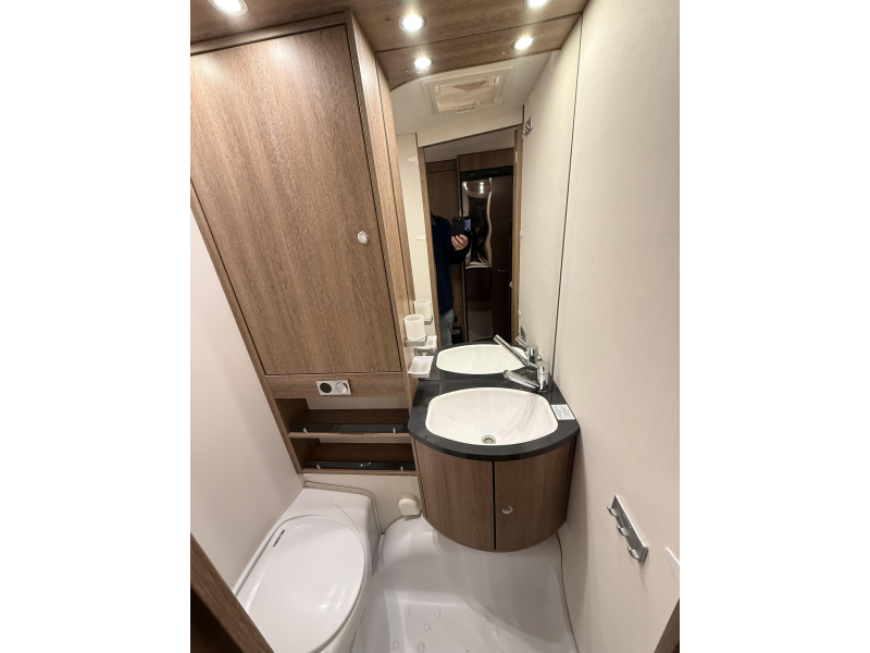 Dethleffs Beduin 510 V 2 BEDDEN MOVER LUIFEL  foto: 12