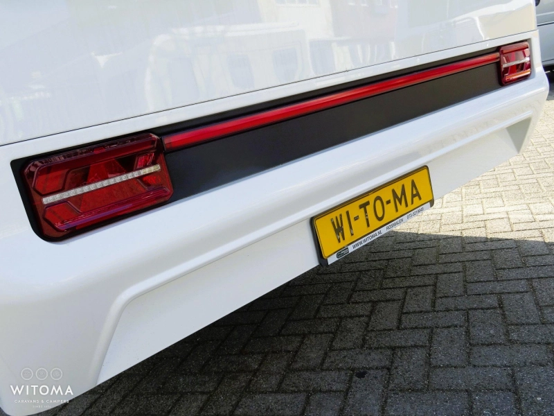 Eriba Feeling 442 prijs vanaf € 31.740,-  foto: 16