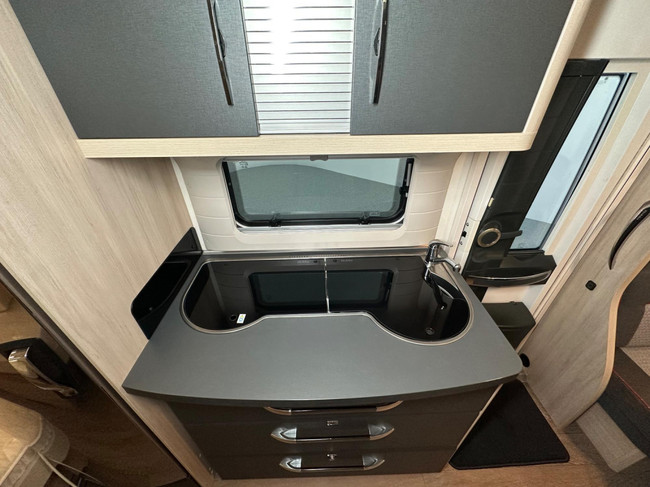 Hobby 495 UL IC Silverline foto: 17