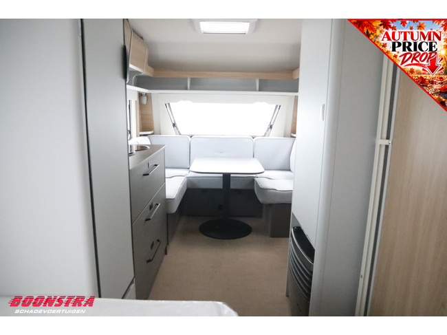 Bürstner Averso 465 TS B66 Rondzit Frans bed foto: 7