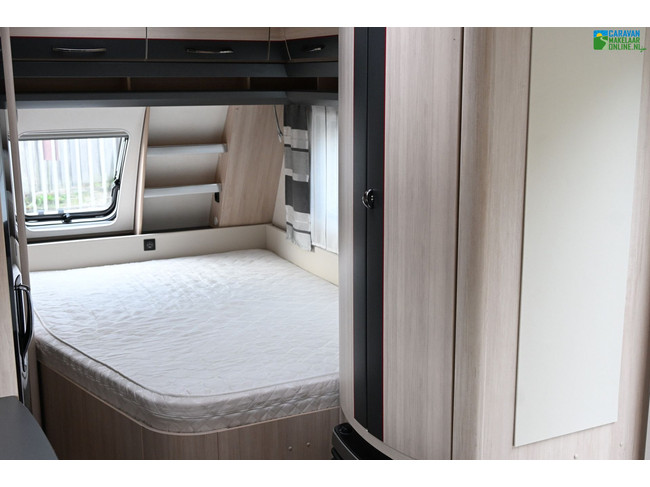 Hobby De Luxe 460UFe foto: 7