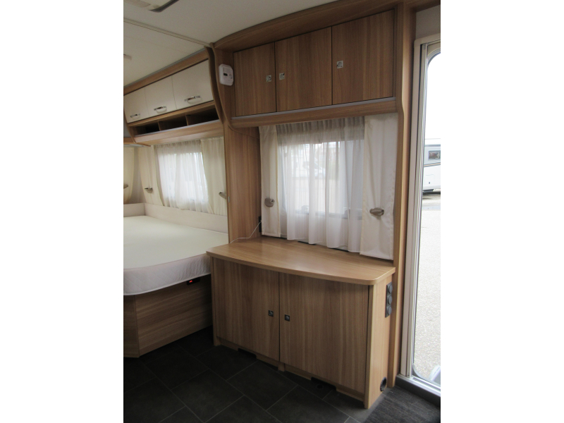 Dethleffs Camper 500 FR MET MOVER, AIRCO, LUIFEL  foto: 13