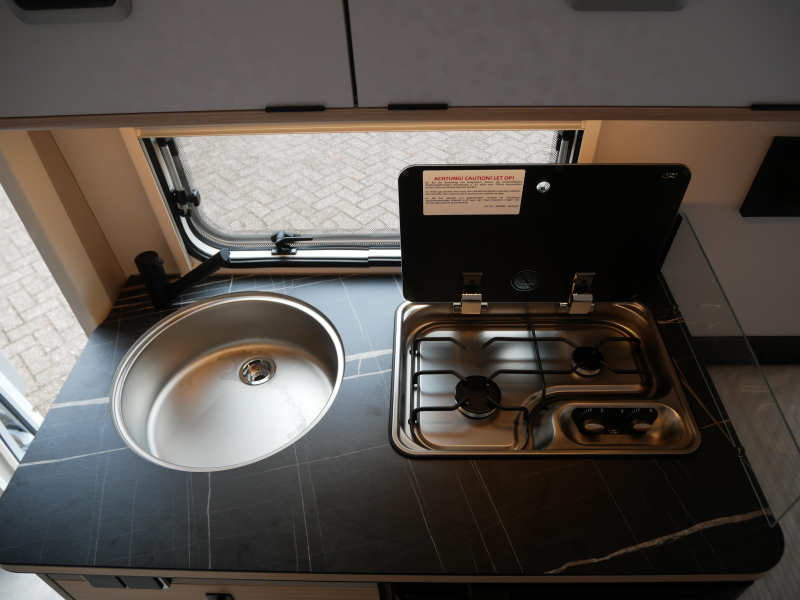 Eriba Touring Silver Editie 542  foto: 6