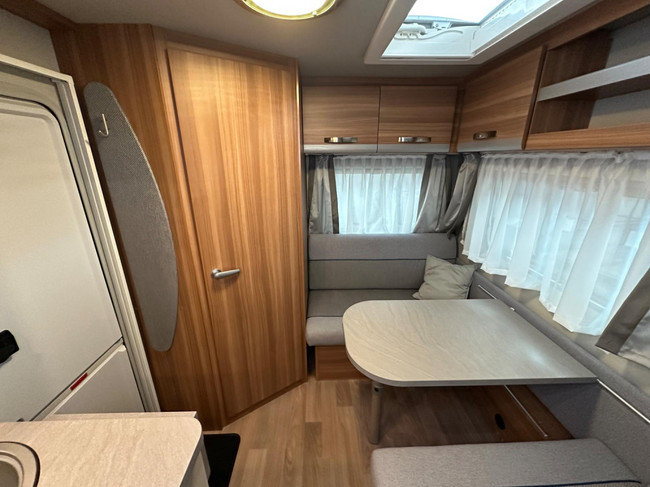 Weinsberg 390 QD CaraOne EDITION (HOT) foto: 16