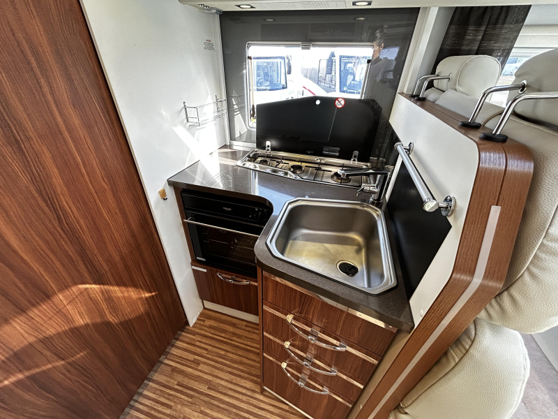Adria Coral S 690 SC Queensbed/Euro5/2015/7.3m  foto: 11