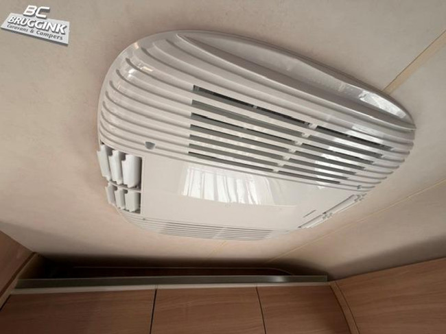 Bürstner Averso 390 TS FRANS BED MOVER AIRCO LF foto: 11