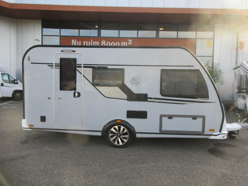 Knaus Sudwind 420 QD MET MOVER EN UNICO 