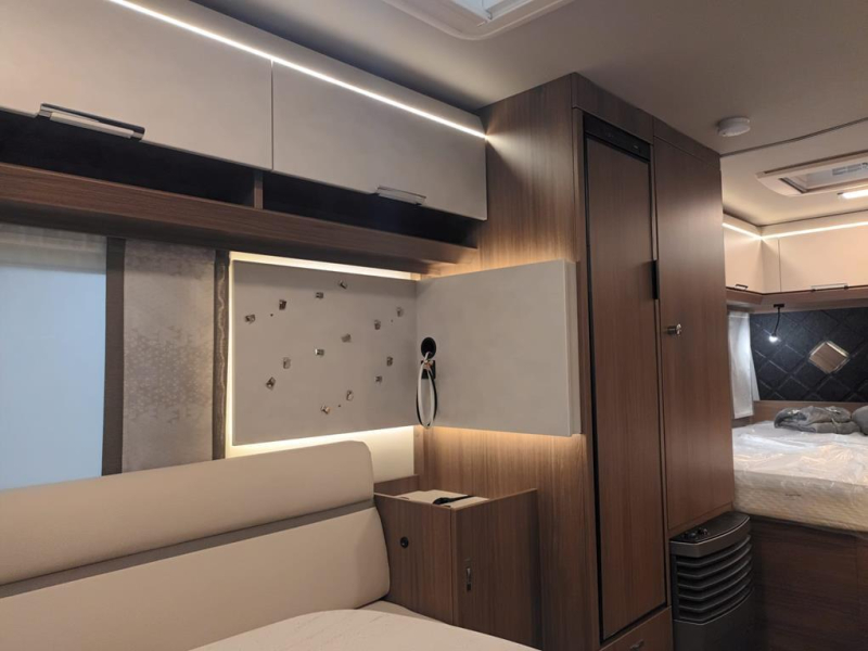 Tabbert Cazadora 490 TD  foto: 3