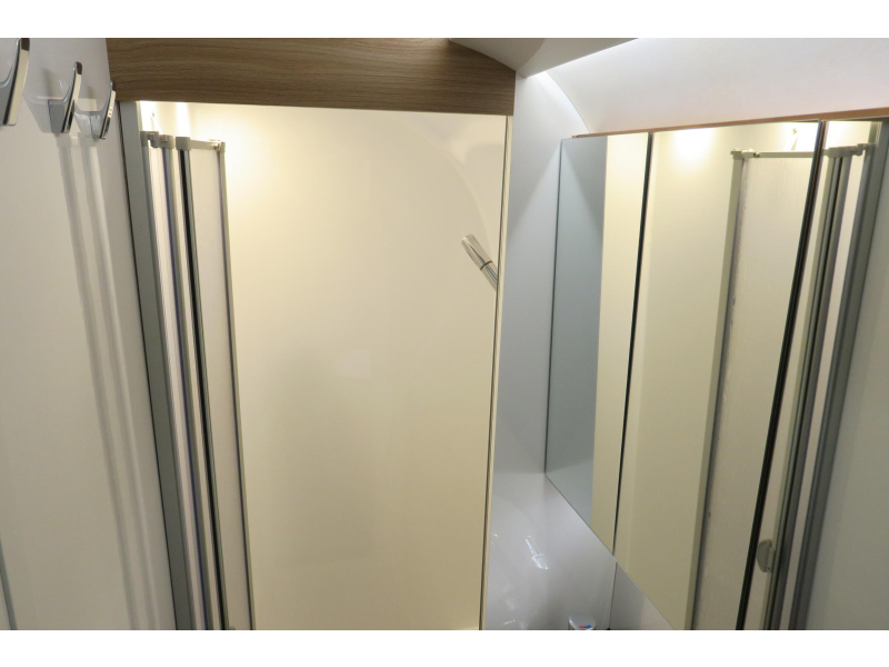 Hobby De Luxe 495 WFB MOVER+AIRCO+VOORTENT+FIET  foto: 15
