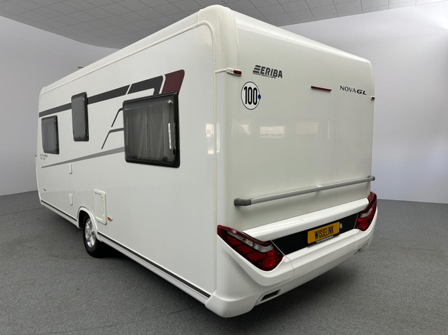 Eriba Nova 495 GL Activ Tourer foto: 2
