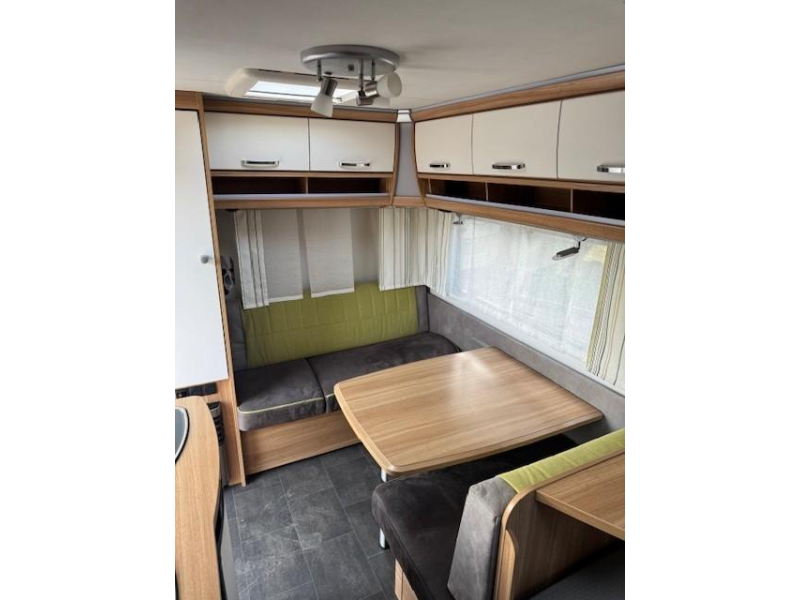Dethleffs Camper 440 zakluifel atc  foto: 13