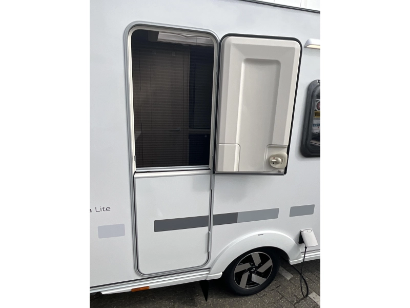 Adria Aviva Lite 300 LH LICHTGEWICHT-LUIFEL 