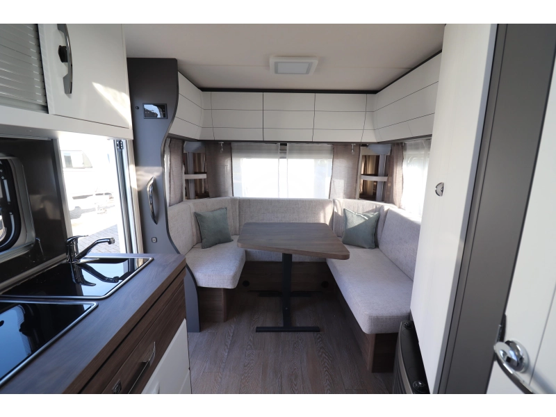 Hobby Excellent Edition 495 UL €2500,- KORTING | 301  foto: 11