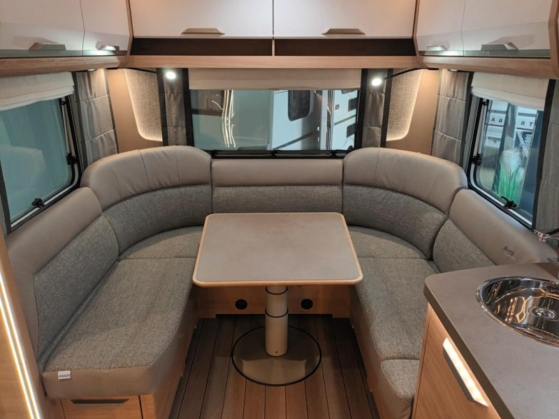 Knaus Sudwind Black Selection 500 FU 
