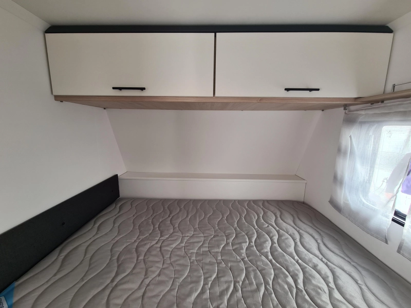 Sterckeman Easy 420 CP Voortent!  foto: 12