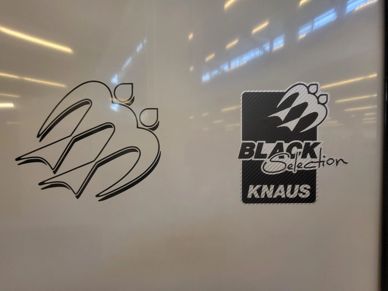 Knaus Sudwind Black Selection 460 EU mooi compleet af fabriek  foto: 4